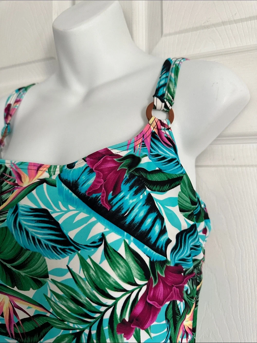 Women’s croft & barrow Tropical Floral Tankini Top in Mint and Pink Plus 16 - Picture 3 of 9